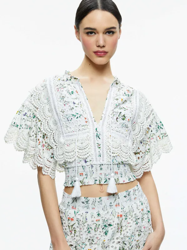 Women Alice and Olivia Tabitha Lace Button Front Cropped Blouse