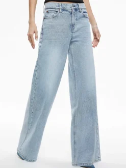 Women Alice and Olivia Trish Mid Rise Baggy Jean
