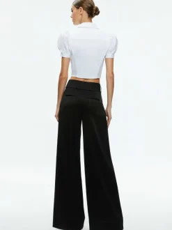 Women Alice and Olivia Willa Cropped Puff Sleeve Button Down